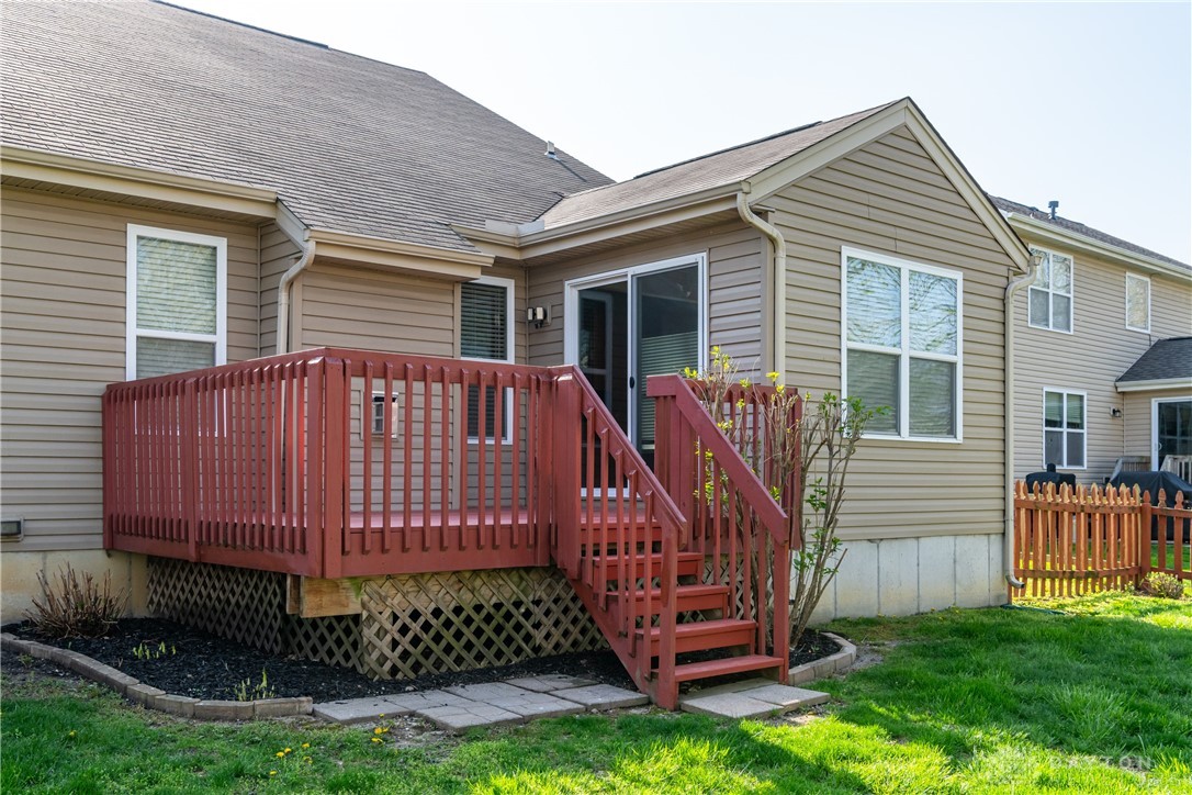 2379 Gardner Drive, Fairborn, Ohio image 49