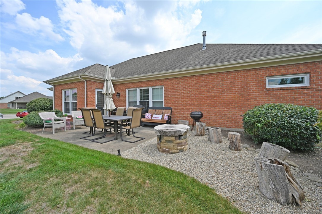 3981 W Carmela Court, Bellbrook, Ohio image 38