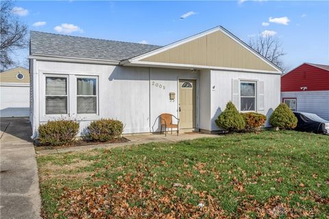 Photo of 2005 Speice Avenue, Dayton, OH 45403 (MLS # 950643)