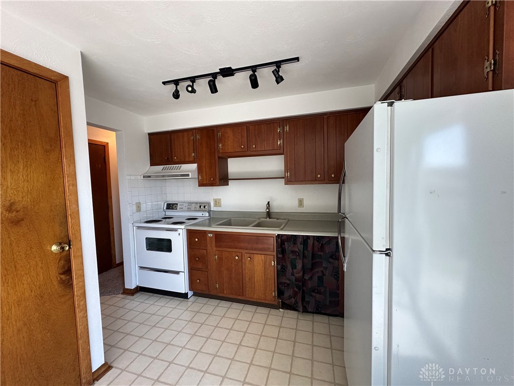 Dayton, Ohio 45429, United States, 4 Bedrooms Bedrooms, ,3 BathroomsBathrooms,Residential,Active,85599