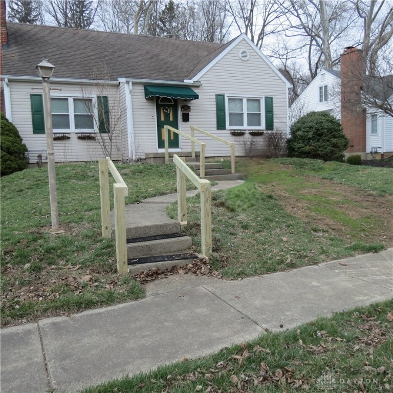 309 Bon Air Drive, Sidney, Ohio image 1