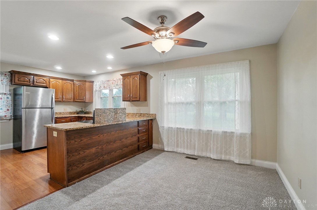 360 N Bird Road, Springfield, Ohio image 8