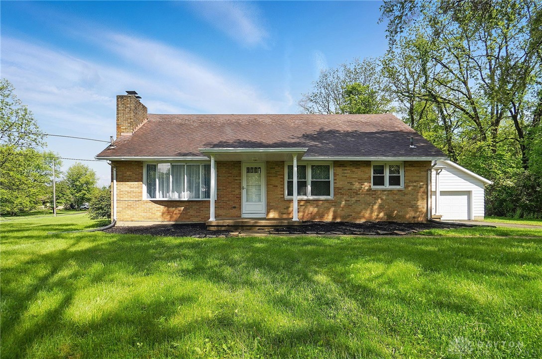 360 N Bird Road, Springfield, Ohio image 1