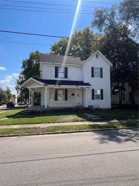 Multifamily For Sale - 1338 Woodlawn Avenue<br/> Middletown, OH 45044