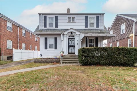 Photo of 1847 Andina Avenue, Cincinnati, OH 45237 (MLS # 948841)