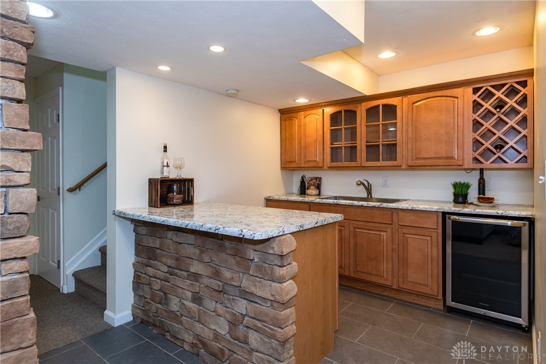535 Chapelgate Drive, Fairborn, Ohio image 43