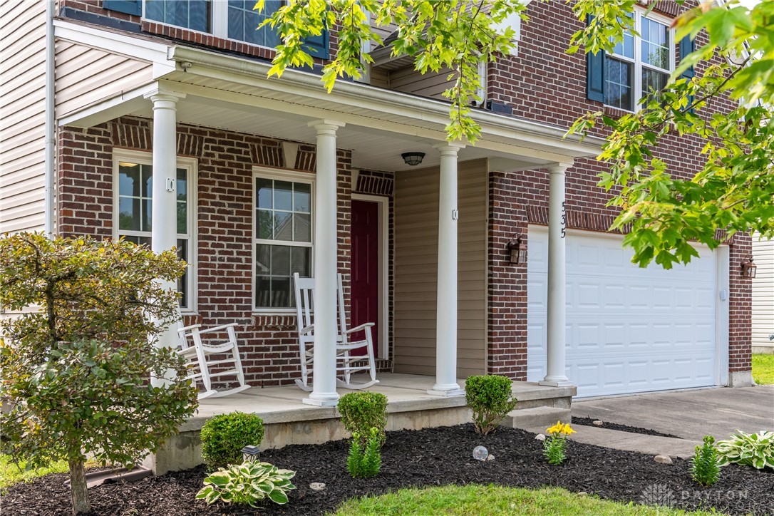 535 Chapelgate Drive, Fairborn, Ohio image 2