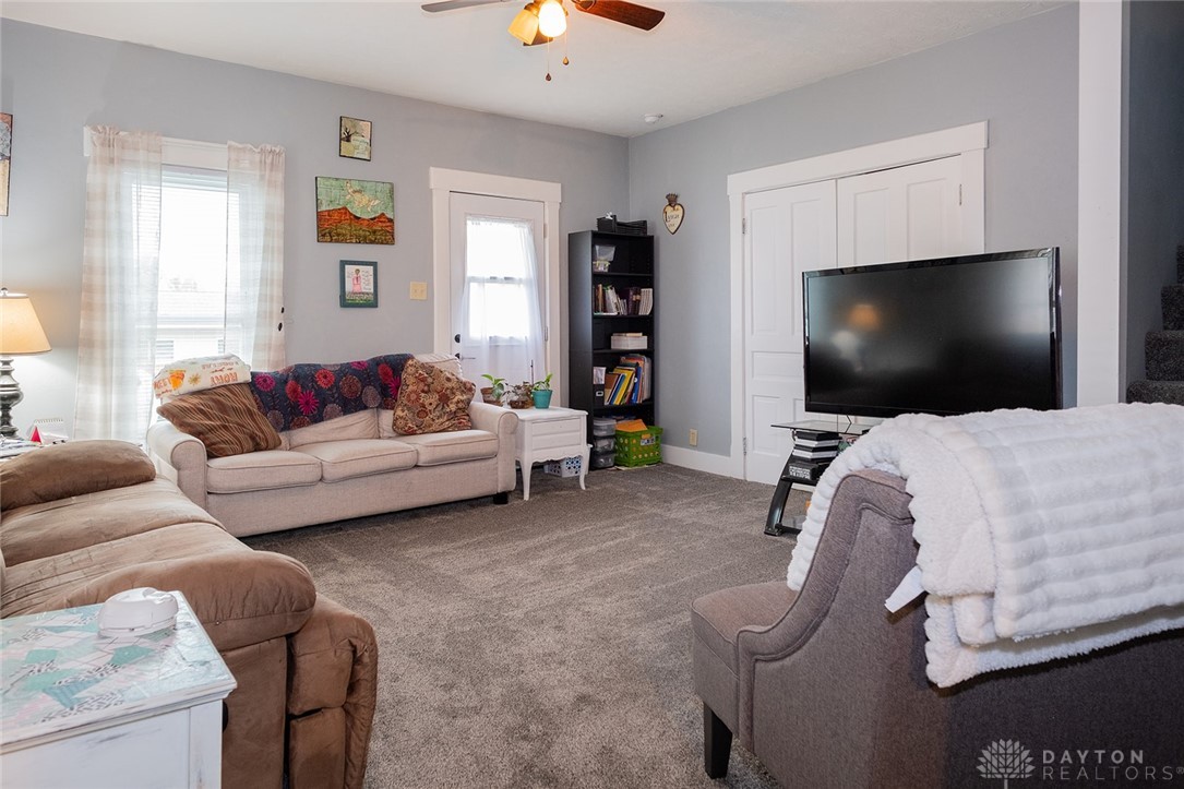 9 W First Street, Christiansburg, Ohio image 32