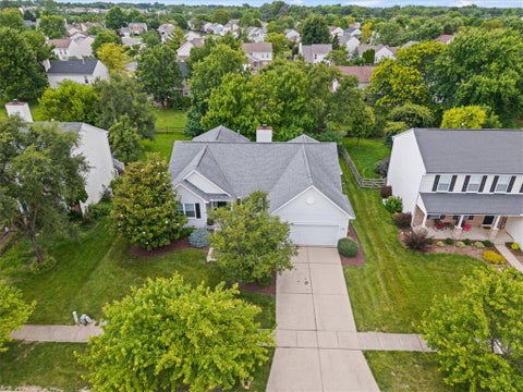 Homes For Sale - 8185 Summer View Drive<br/> Mason, OH 45040