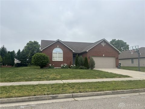 Homes For Sale - 758 Governors Road<br/> Troy, OH 45373