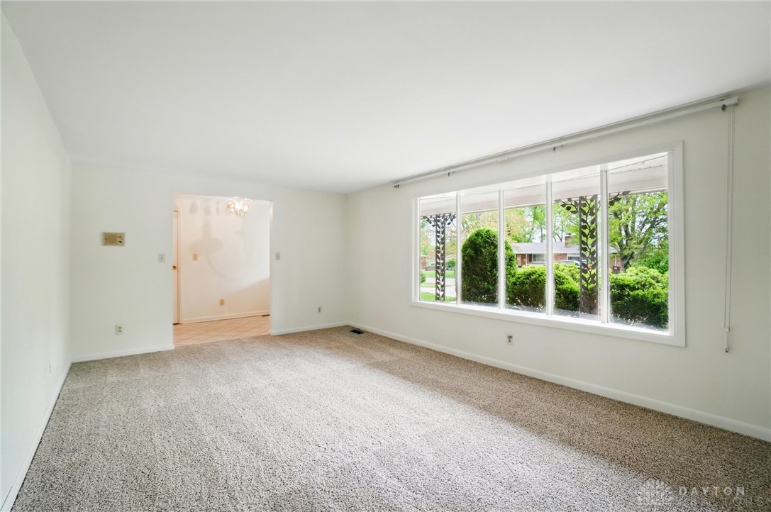 2314 Pine Knott Drive, Beavercreek, Ohio image 18