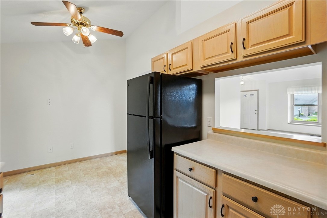 53 Pheasant Run Circle, Springboro, Ohio image 8