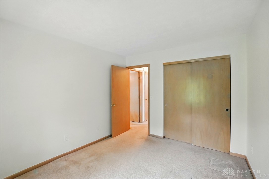 53 Pheasant Run Circle, Springboro, Ohio image 18