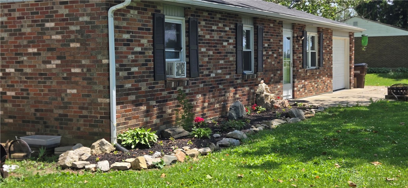 1332 Surface Road, Eaton, Ohio image 2