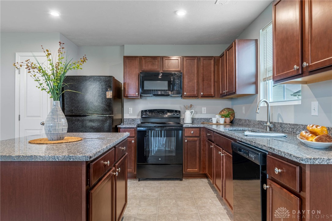 220 Rachel Ann Boulevard, West Milton, Ohio image 5