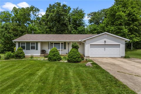 Photo of 203 N Bickett Road, Xenia Twp, OH 45385 (MLS # 955731)