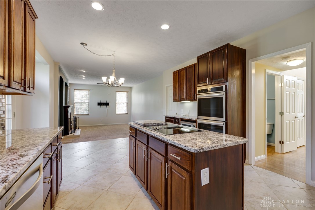 2168 Bassett Court, Beavercreek, Ohio image 19