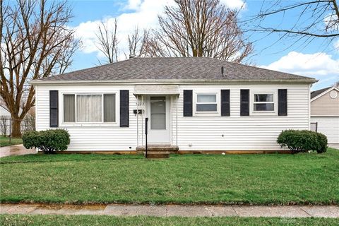 Photo of 1622 Seabrook Road, Dayton, OH 45432 (MLS # 953956)