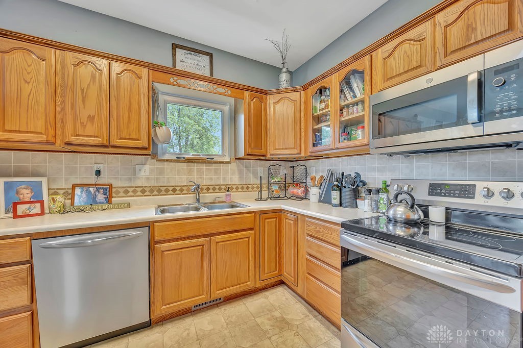 186 Hatchet Drive, Eaton, Ohio image 15