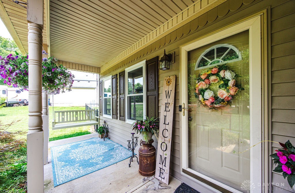 186 Hatchet Drive, Eaton, Ohio image 3