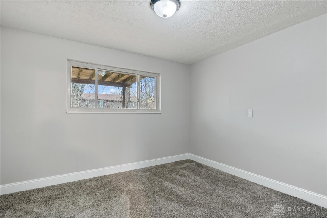 803 Victoria Drive, Franklin, Ohio image 29