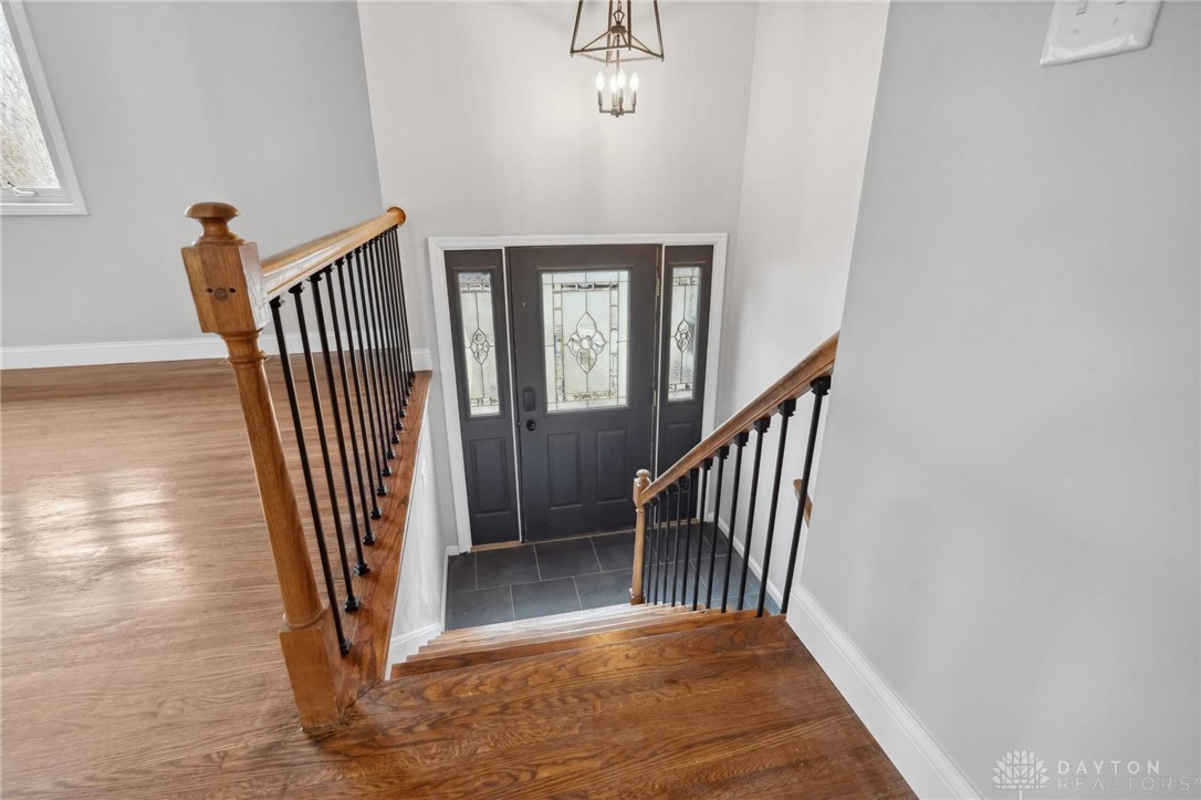 803 Victoria Drive, Franklin, Ohio image 7