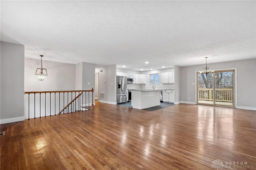 803 Victoria Drive, Franklin, Ohio image 10