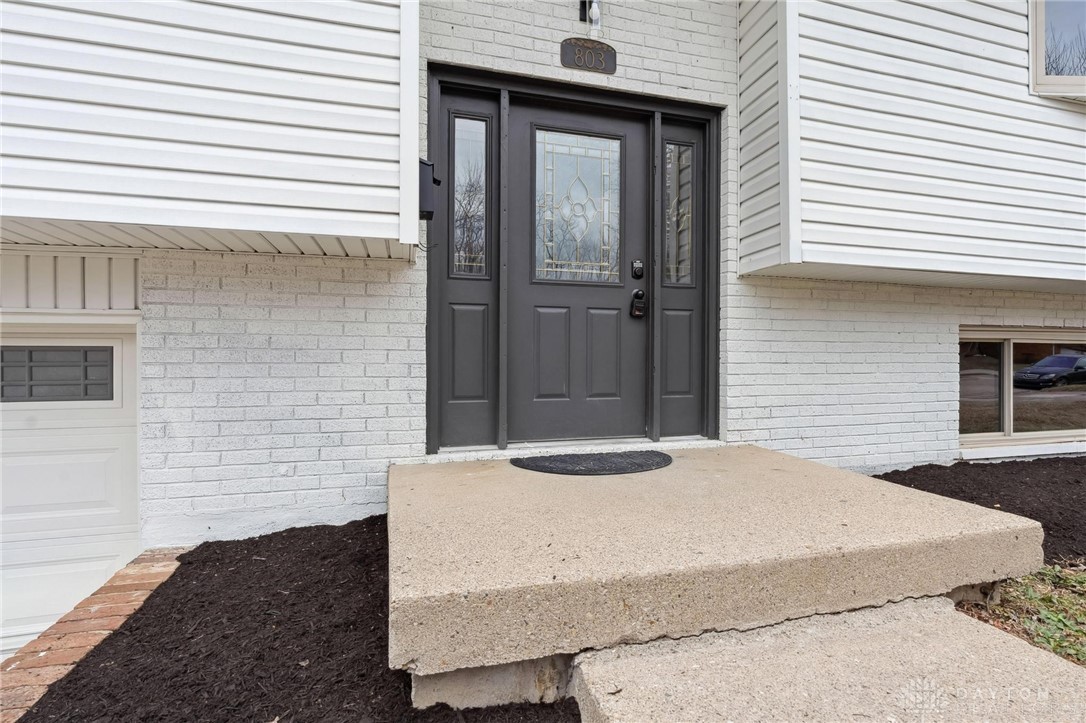 803 Victoria Drive, Franklin, Ohio image 6