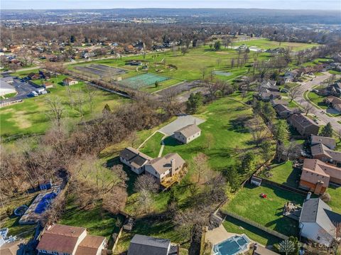 Photo of 402 Wilson Park Drive, Miamisburg, OH 45342 (MLS # 953840)