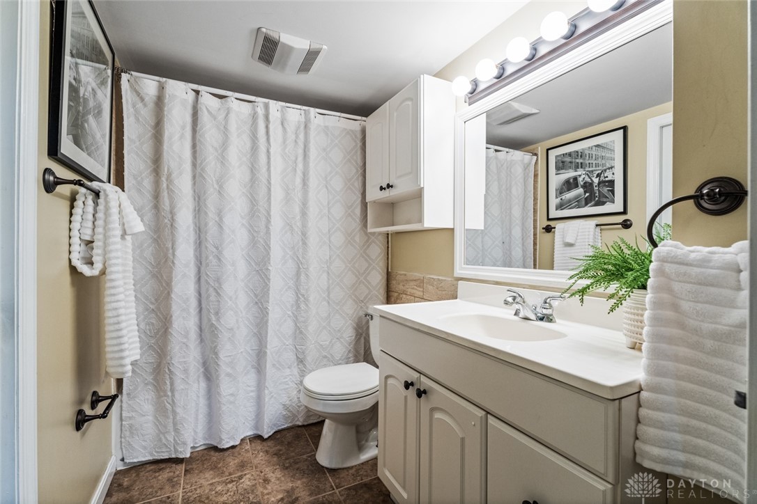 286 Honey Jane Drive, Beavercreek, Ohio image 38