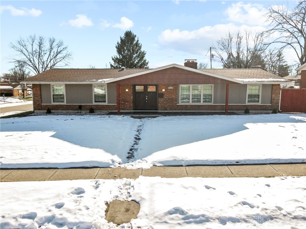 1344 Horizon Drive, Fairborn, Ohio image 3