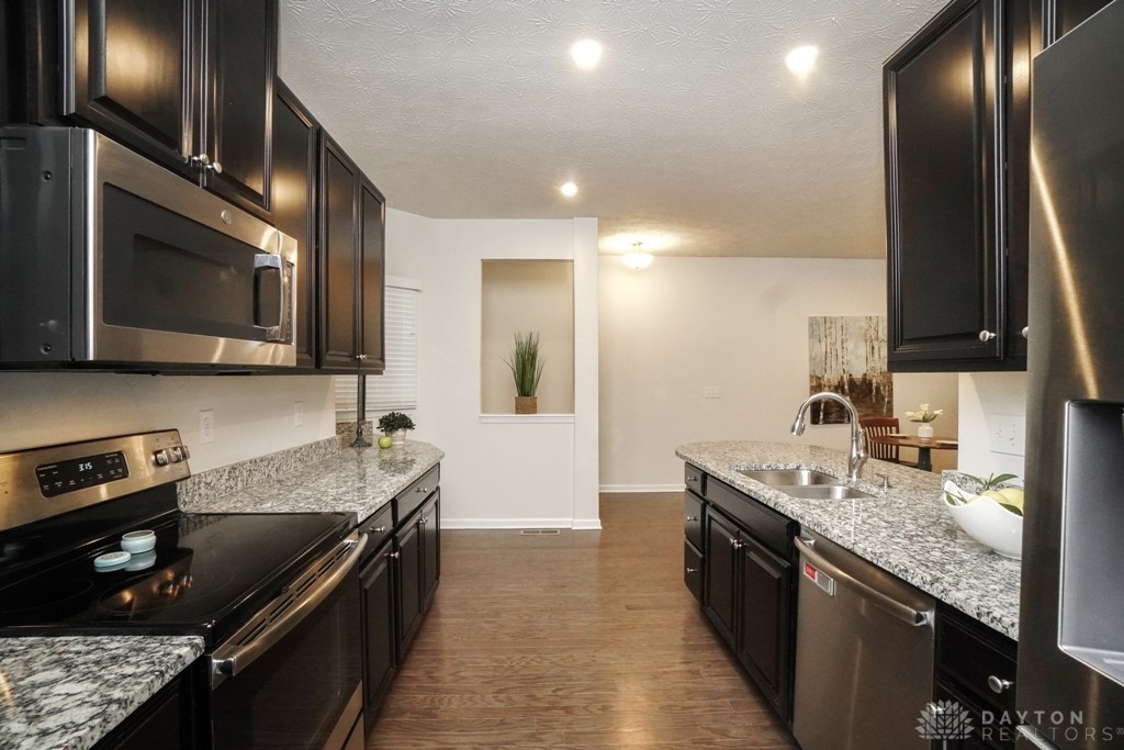 7947 Pinnacle Point Drive, West Chester, Ohio image 11
