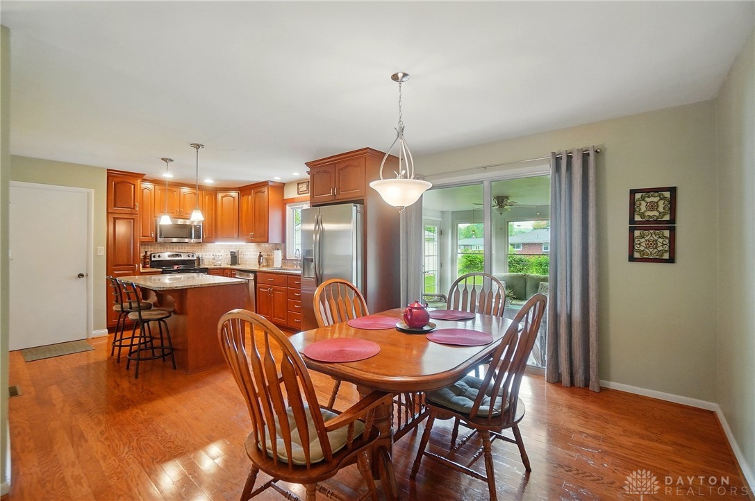 5469 Schiering Drive, Fairfield, Ohio image 8