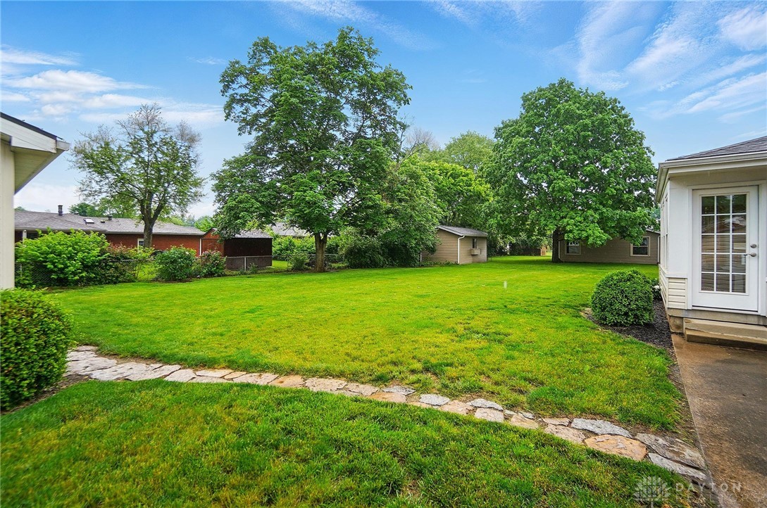 5469 Schiering Drive, Fairfield, Ohio image 34