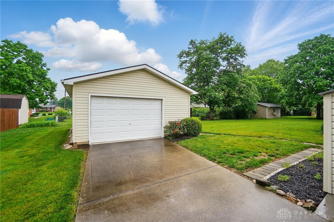 5469 Schiering Drive, Fairfield, Ohio image 42