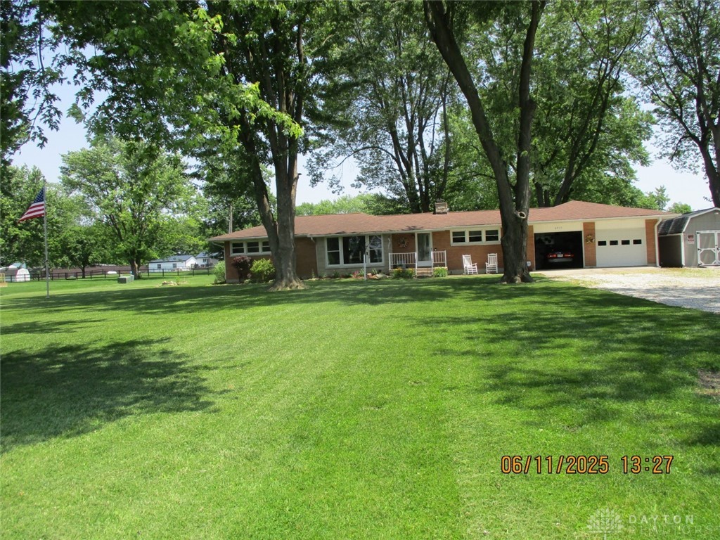 6915 Troy Sidney Road, Piqua, Ohio image 2