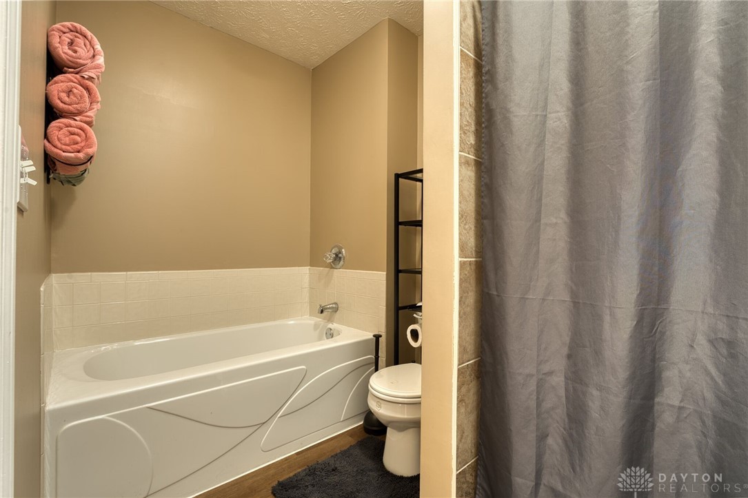 4146 Eagle Watch Way, Dayton, Ohio image 34