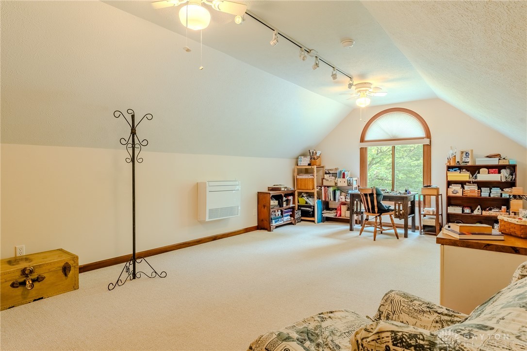 849 Wind Bluff Pt, Springboro, Ohio image 18