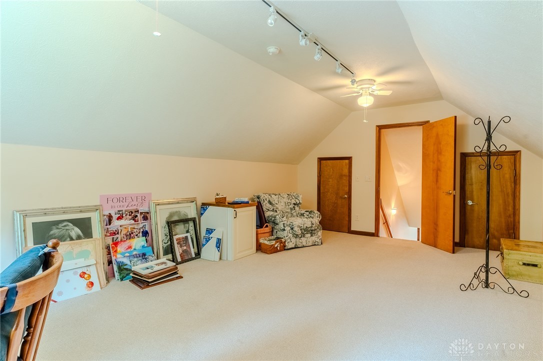 849 Wind Bluff Pt, Springboro, Ohio image 19