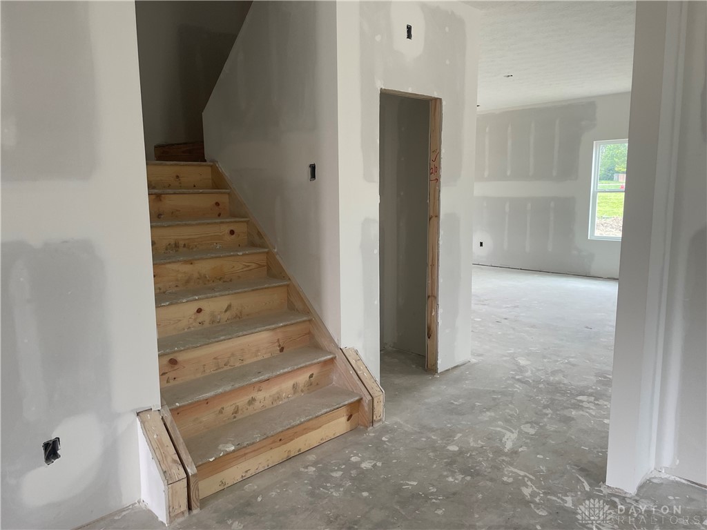 140 Autumn Maple Lane, Brookville, Ohio image 4