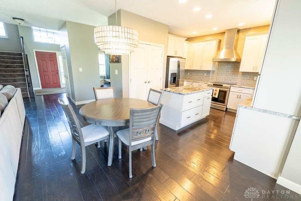 10621 Summer Park Way, Dayton, Ohio image 9