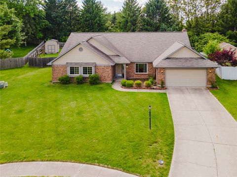 Photo of 4139 Abbeygate Drive, Beavercreek, OH 45430 (MLS # 959097)
