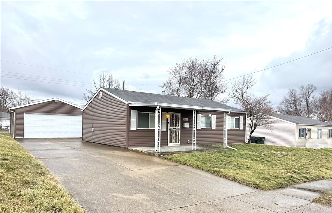 4718 Vanguard Avenue, Dayton, Ohio image 2