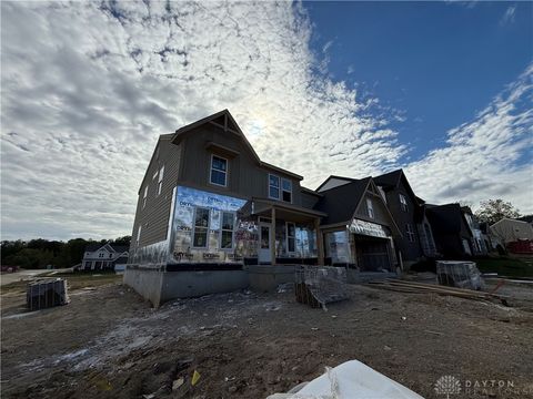 Photo of 2587 Golden Leaf Drive, Beavercreek Twp, OH 45431 (MLS # 936885)