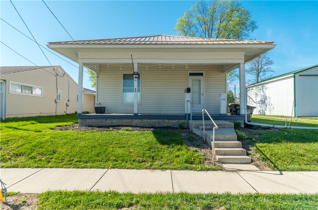 313 E Oakwood Street