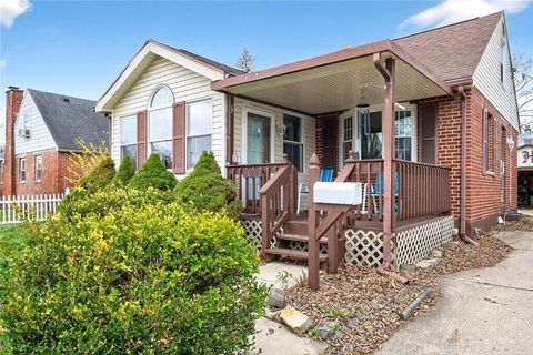 Photo of 3241 Mirimar Street, Kettering, OH 45409 (MLS # 948602)