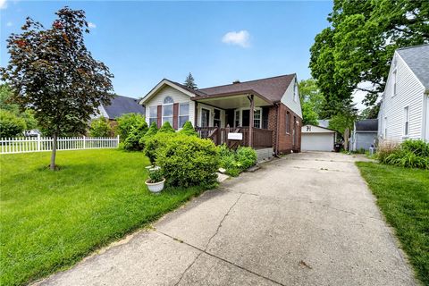 Photo of 3241 Mirimar Street, Kettering, OH 45409 (MLS # 948602)
