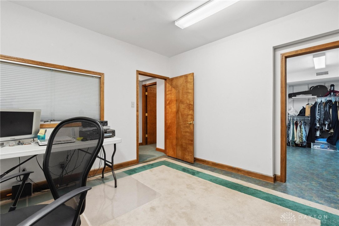 402 Wilson Park Drive, Miamisburg, Ohio image 30