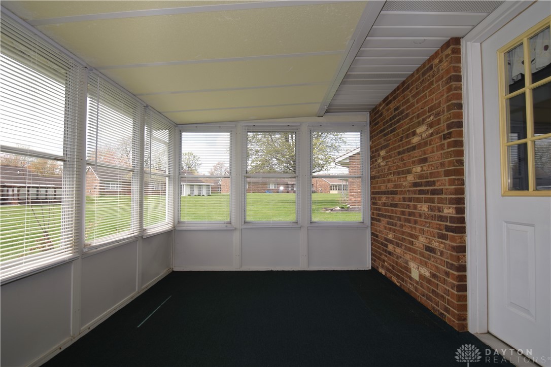1035 Bradford Drive, Springfield, Ohio image 23