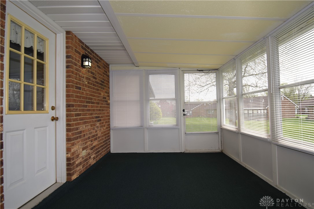 1035 Bradford Drive, Springfield, Ohio image 21
